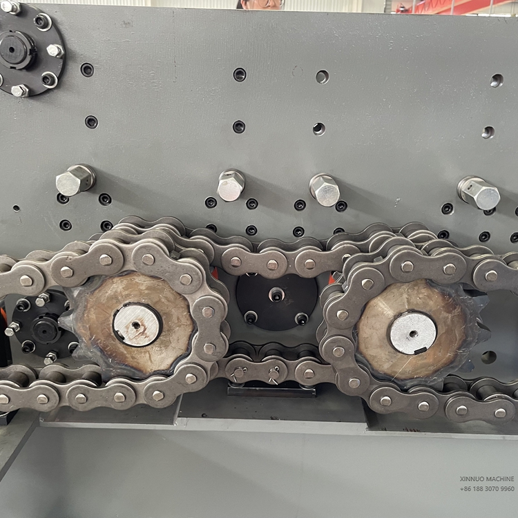 CZ Purlin Roll Forming Machine enables automatic C/Z switch, fast size adjustment, and high-speed forming for 2.0&ndash;3.0 mm steel&mdash;ideal for large steel structure projects.