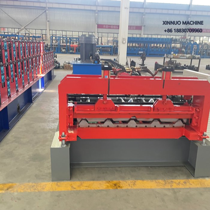 M&aacute;quina autom&aacute;tica para producir l&aacute;minas trapezoidales 1000 mm, eficiente, duradera y f&aacute;cil de operar.