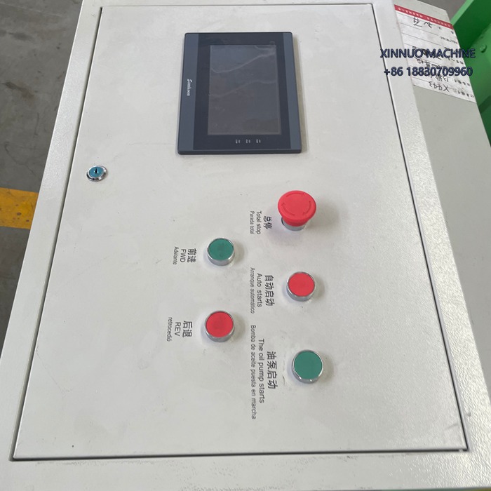 M&aacute;quina perfiladora R-101 calibre 26, alta precisi&oacute;n y durabilidad para techados en Am&eacute;rica Latina.