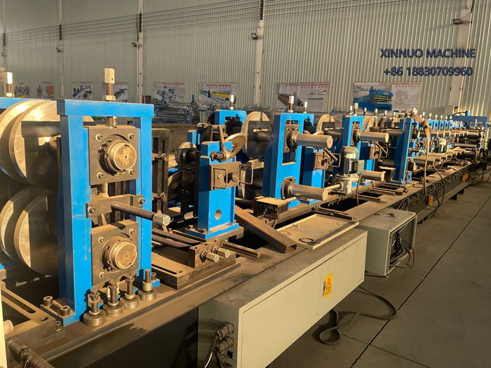 Produce correas C y U de acero con alta precisi&oacute;n y eficiencia para naves y edificios