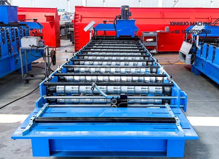 Perfiladora R-101 para l&aacute;minas de techo y muro, eficiente, precisa y confiable para proyectos grandes.