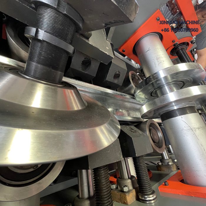 Produce correas C y U de acero, alta precisi&oacute;n y eficiencia para edificios y almacenes