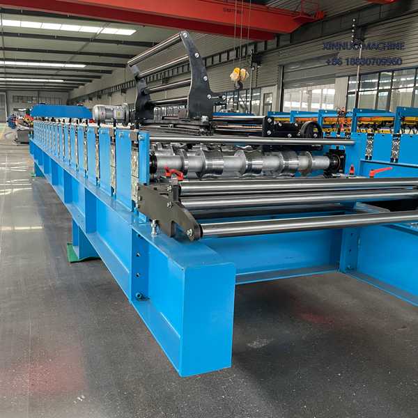 Equipo automático para fabricar láminas TR6 con corte hidráulico y perfilado preciso