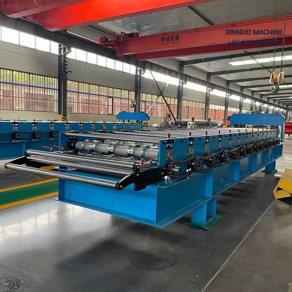 Equipo autom&aacute;tico para fabricar l&aacute;minas TR5 con corte hidr&aacute;ulico y perfilado preciso