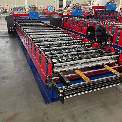 Equipo autom&aacute;tico para fabricar l&aacute;minas ColorAl&uacute;m-E25 con corte hidr&aacute;ulico y acabado duradero