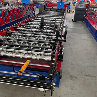 TP40 machine for metal roof sheets, efficient and easy to operate, perfect for Brazilian projects.