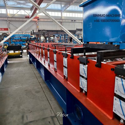 Máquina TR5 de aluzinc para techos, eficiente, fácil de usar y compatible con medidas locales.