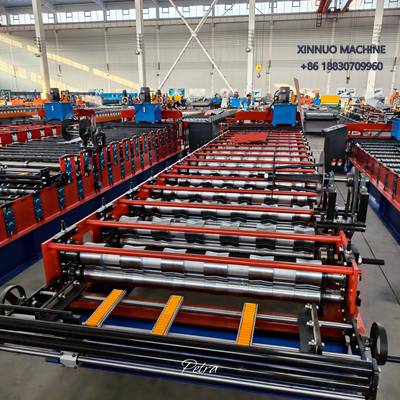 Máquina para fabricar tejas metálicas, eficiente, fácil de usar y adaptada al mercado latinoamericano.