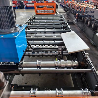 Perfiladeira de telha trapezoidal TP-22, estrutura durável, fácil operação e suporte completo no Brasil.