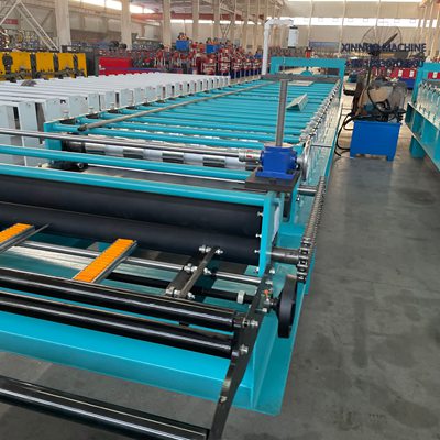 High-speed iron roof sheet roll forming machine with servo motor and chain drive for precise production.