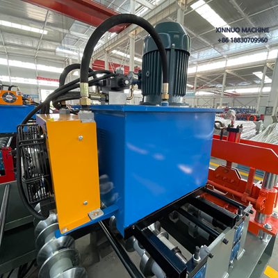 R-72 metal roof forming machine with middle-plate frame and chain drive, high efficiency for Latin America.