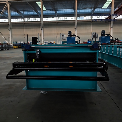 High-speed trapezoidal roof sheet roll forming machine for durable and precise metal roofing.