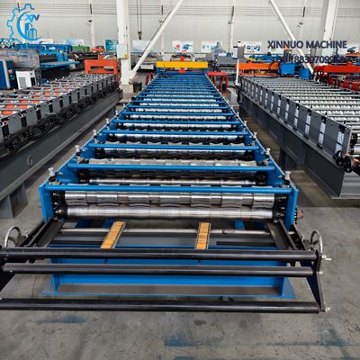 Perfiladeira TP 25/1020 produz telhas met&aacute;licas de alta qualidade, r&aacute;pida e f&aacute;cil de operar.