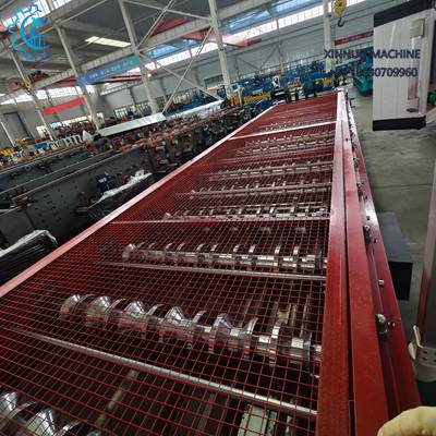 Tr6 roll former with servo cutting, chain drive, NR-12 protection, and flexible decoiler options.