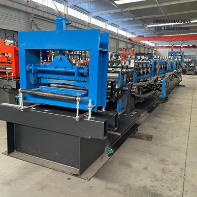 Automatic roll former with fast C/Z changeover, high precision, and efficient punching and cutting control.