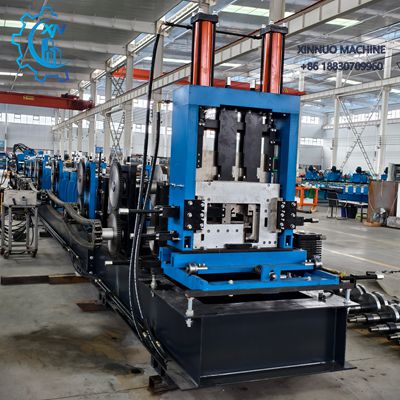 Máquina perfiladora automática C/Z/U para perfiles precisos y eficientes.