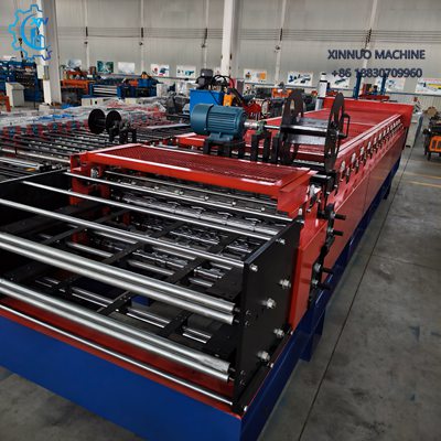 Doble capa, corte preciso con servomotor, PLC inteligente y cumple norma brasile&ntilde;a NR-12.