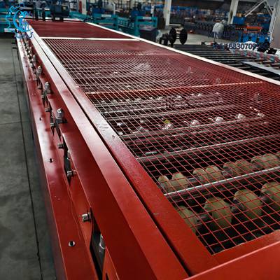 Doble capa, corte preciso con servomotor, PLC inteligente y cumple norma brasile&ntilde;a NR-12.