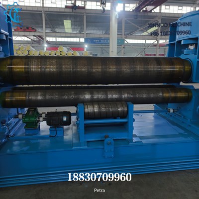 M&aacute;quina cilindradora de planchas hidr&aacute;ulica W11S-30&times;2500 para rolado de placas met&aacute;licas