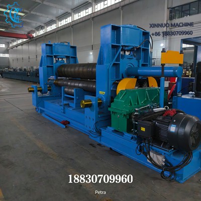 M&aacute;quina para curvar chapa W11S-20&times;2500, ideal para rolado de planchas met&aacute;licas