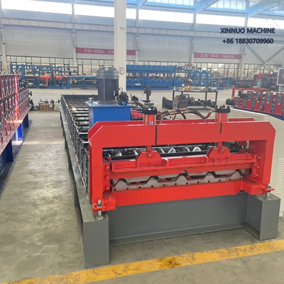 Conformadora de chapa metálica tipo trapecial 1000mm útil