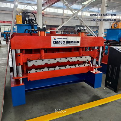 Glazed roof tile roll forming machine