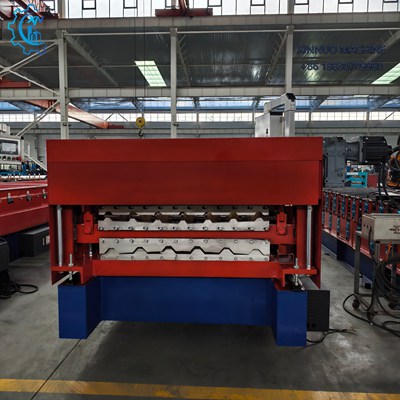 Máquinas de telhas dupla