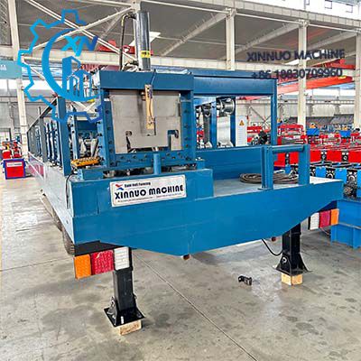 roof-panel-curving-machine