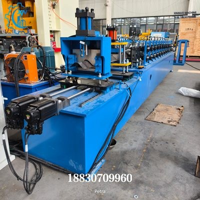 Ridge forming machine