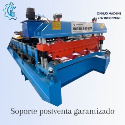 Equipo conformador de panel metálico tipo fachada arquitectónica